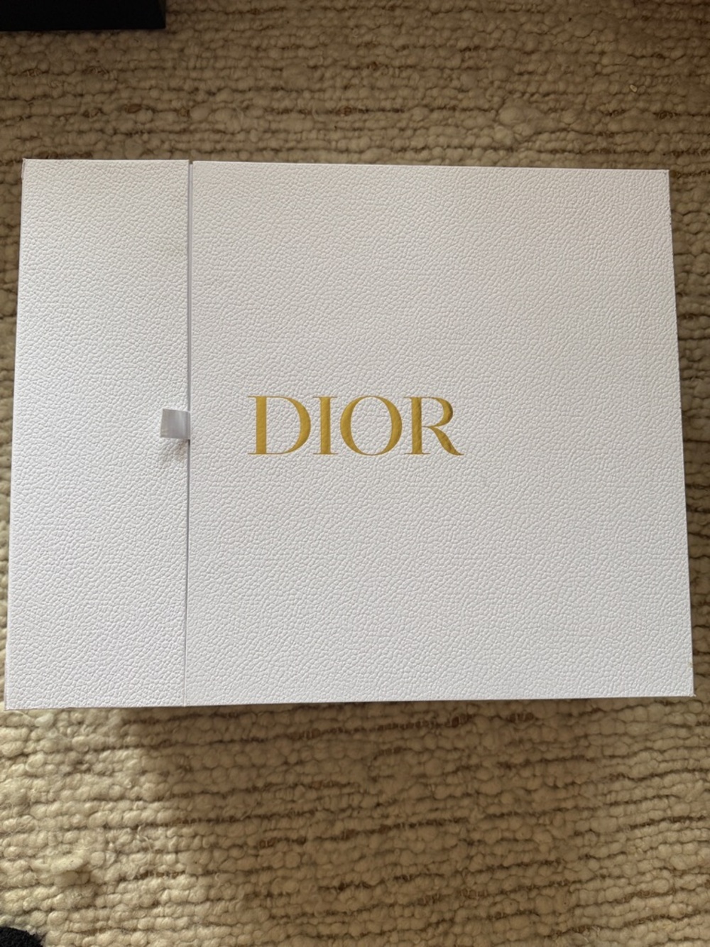 ❤️ NEW Dior XL White Box with Gold Logo